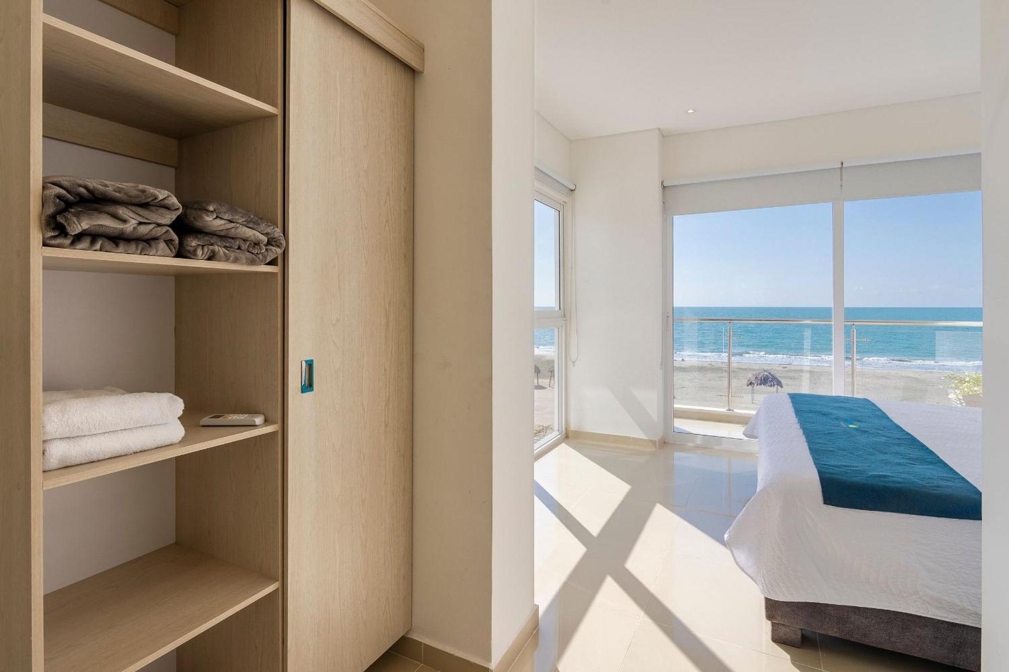 Amazing Beach House 13Br W/Pool & Staff Cartagène Extérieur photo