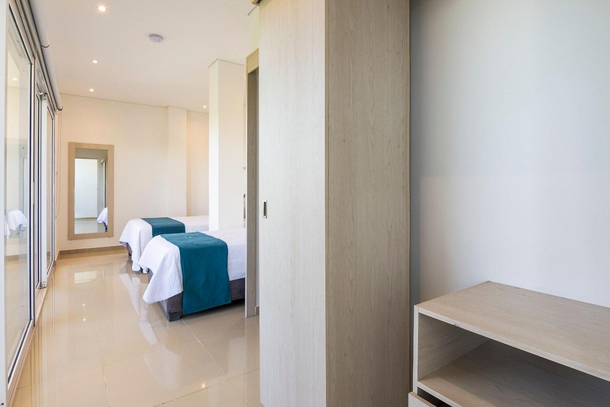 Amazing Beach House 13Br W/Pool & Staff Cartagène Extérieur photo